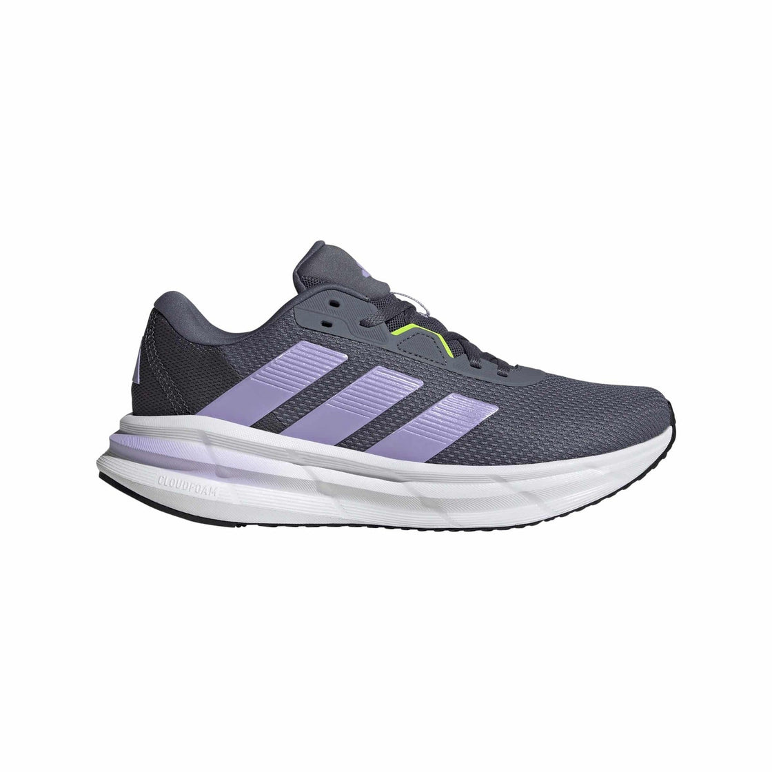 JP6591_1_FOOTWEAR_Photography_Side Lateral Center View_transparent