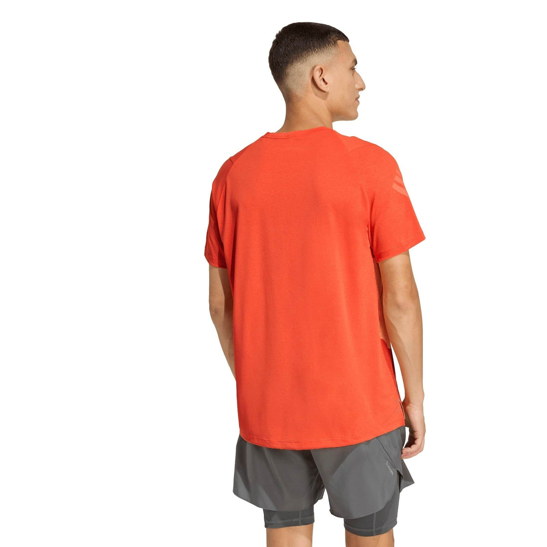 JZ7700_3_APPAREL_On Model_Back View_transparent
