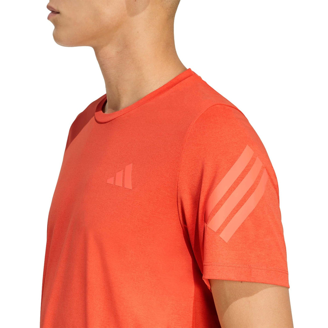 JZ7700_5_APPAREL_On Model_Detail View 1_transparent