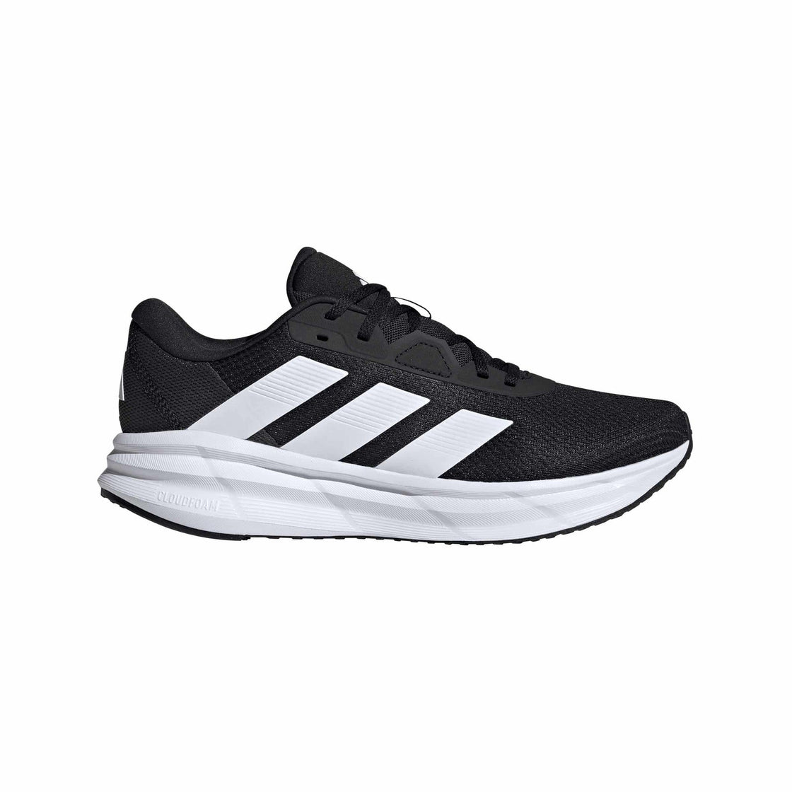ID8760_1_FOOTWEAR_Photography_Side Lateral Center View_transparent