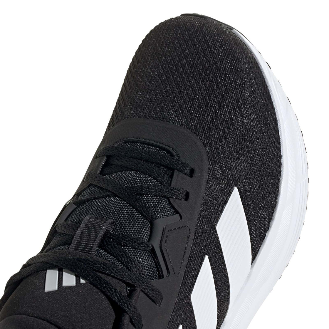 ID8760_8_FOOTWEAR_Photography_Detail View 1_transparent