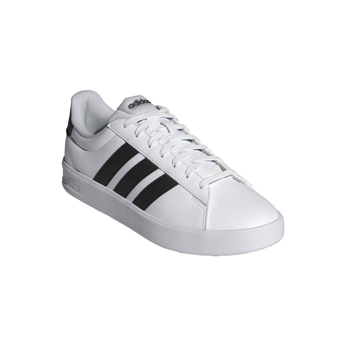 IH1472_6_FOOTWEAR_Photography_Front Lateral Top View_transparent