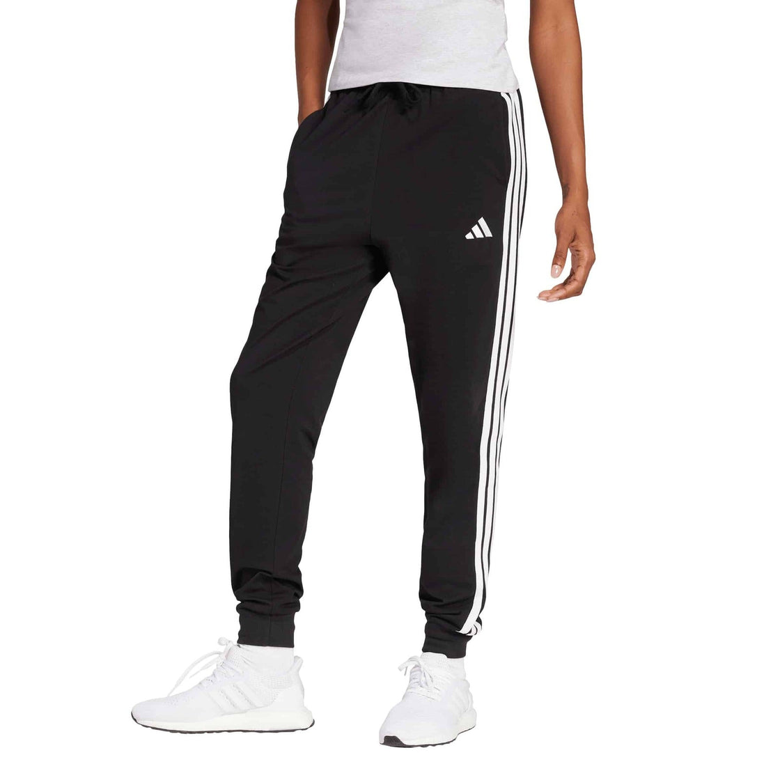 JD0896_3_APPAREL_On Model_Standard View_transparent