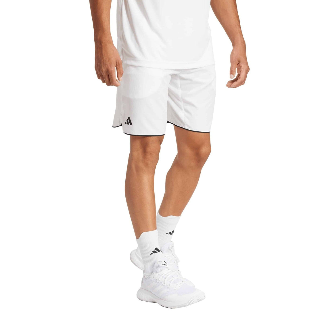 JD8641_3_APPAREL_On Model_Standard View_transparent