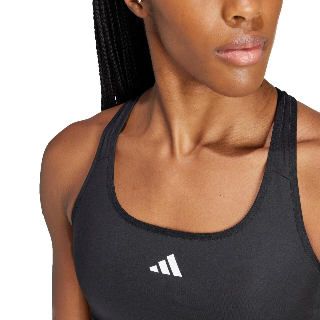 JG1409_8_APPAREL_On Model_Detail View 1_transparent
