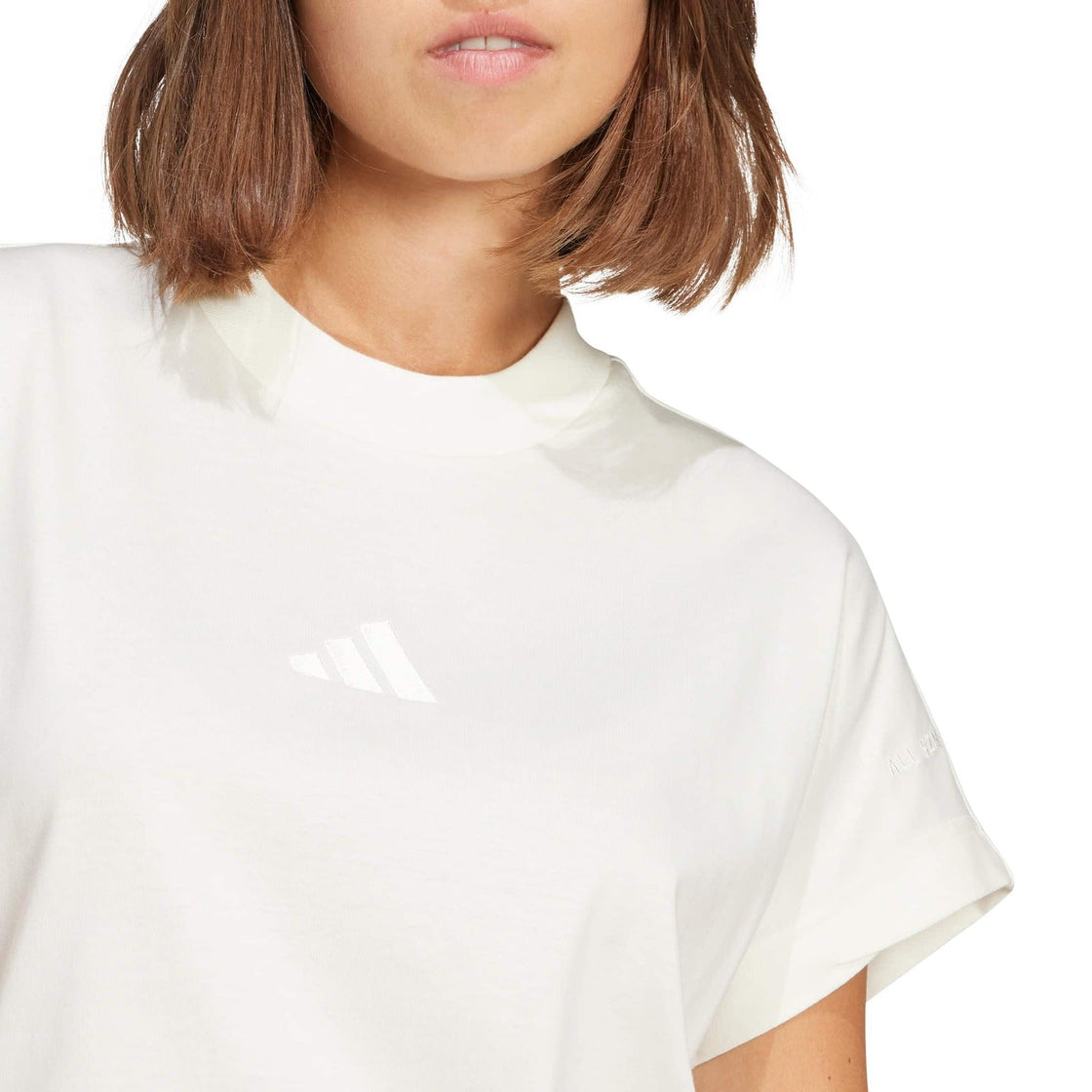 JJ1243_7_APPAREL_On Model_Detail View 2_transparent