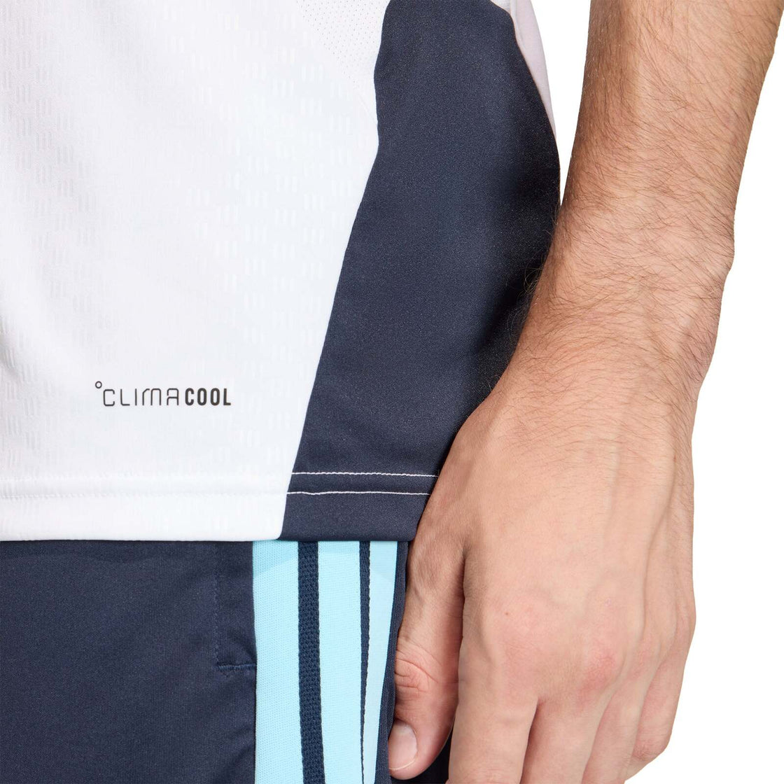 JY7029_8_APPAREL_On Model_Detail View 2_transparent