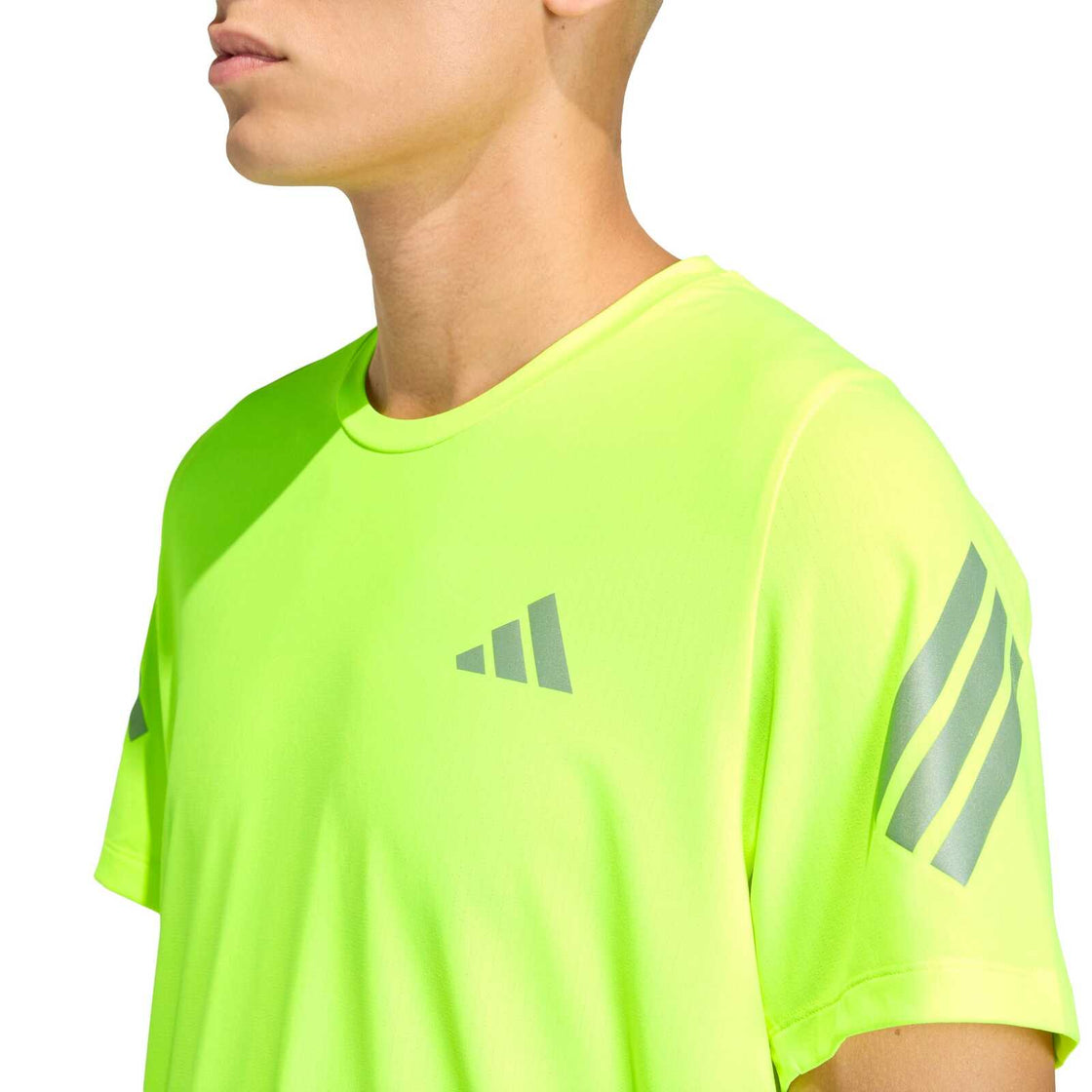 JZ7693_5_APPAREL_On Model_Detail View 1_transparent