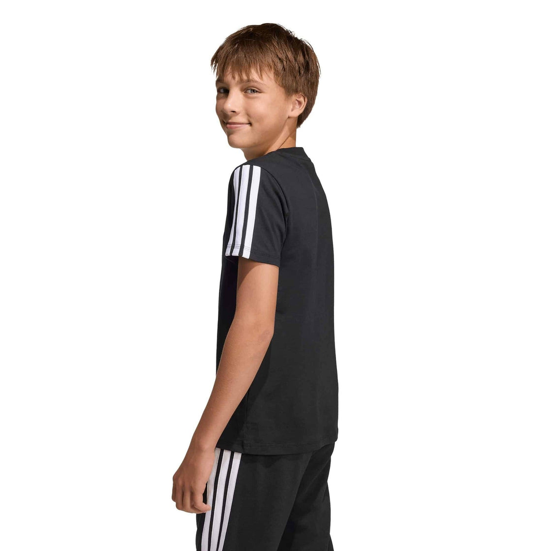 KB4402_3_APPAREL_On Model_Back View_transparent(1)