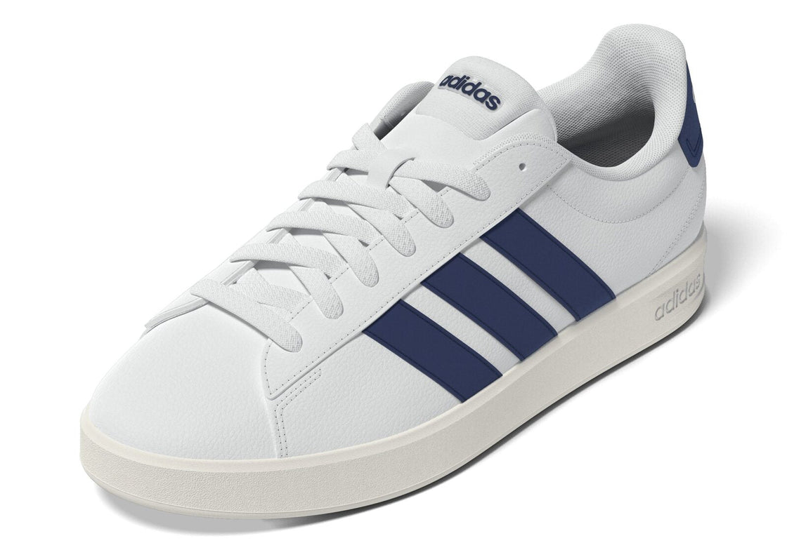 IH1478_11_FOOTWEAR_3D – Rendering_Side Lateral Left View_transparent