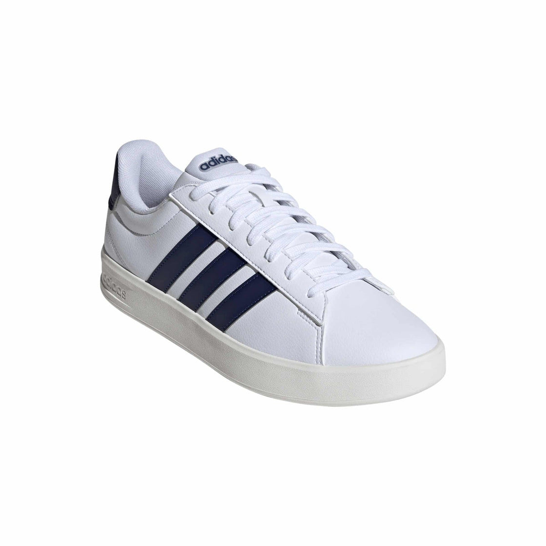IH1478_6_FOOTWEAR_Photography_Front Lateral Top View_transparent