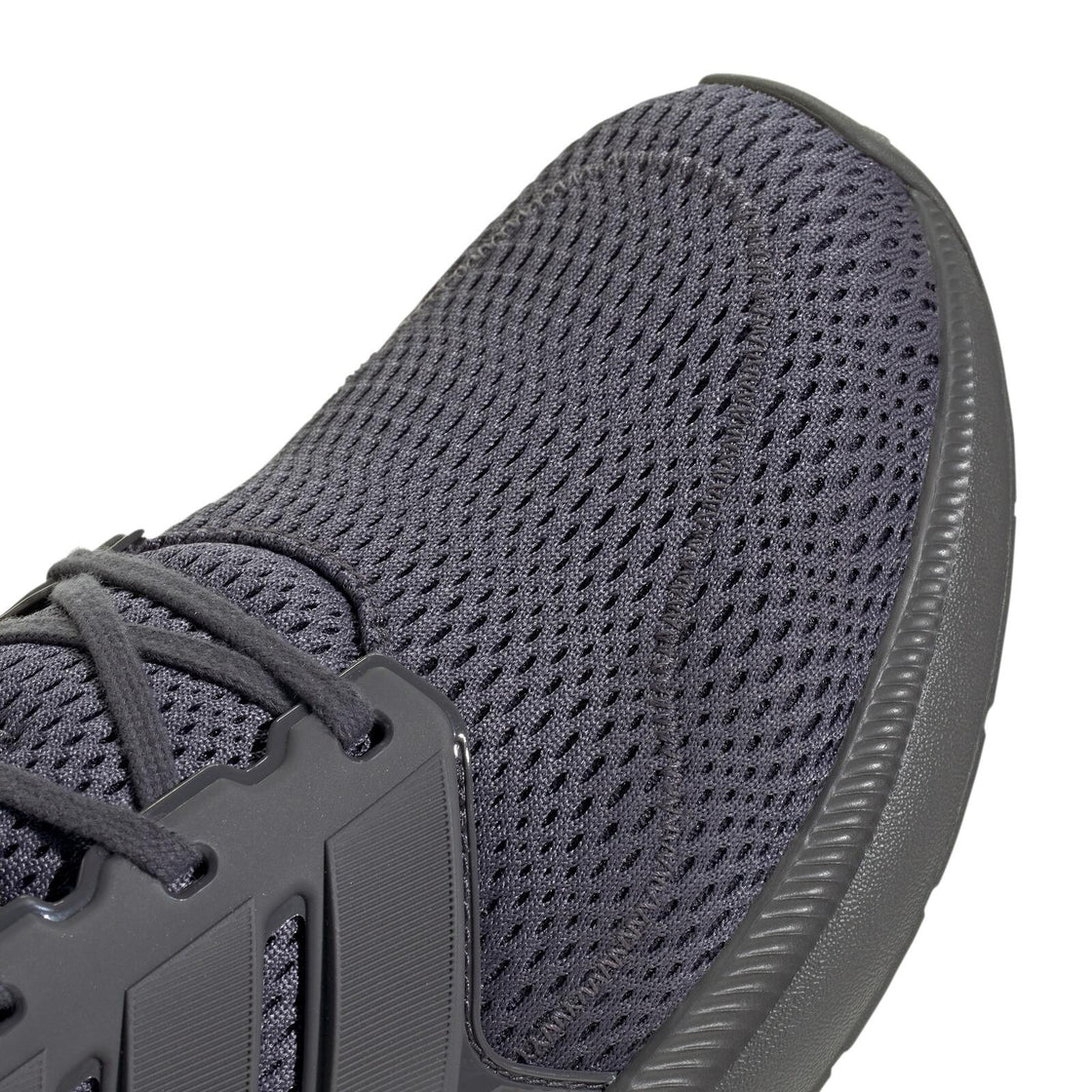 IH8945_8_FOOTWEAR_Photography_Detail View 1_transparent