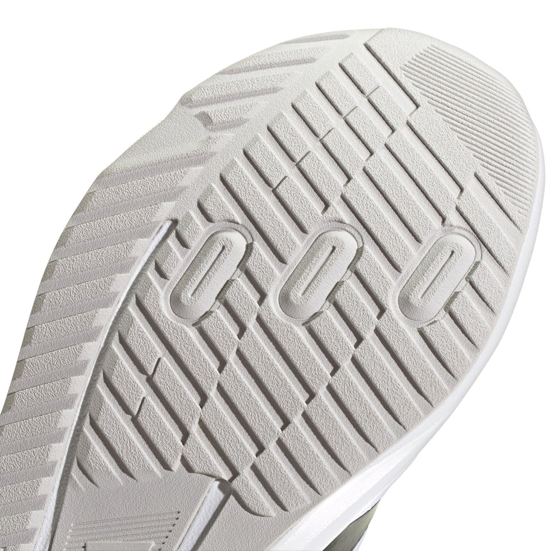 IH3593_9_FOOTWEAR_Photography_Detail View 2_transparent