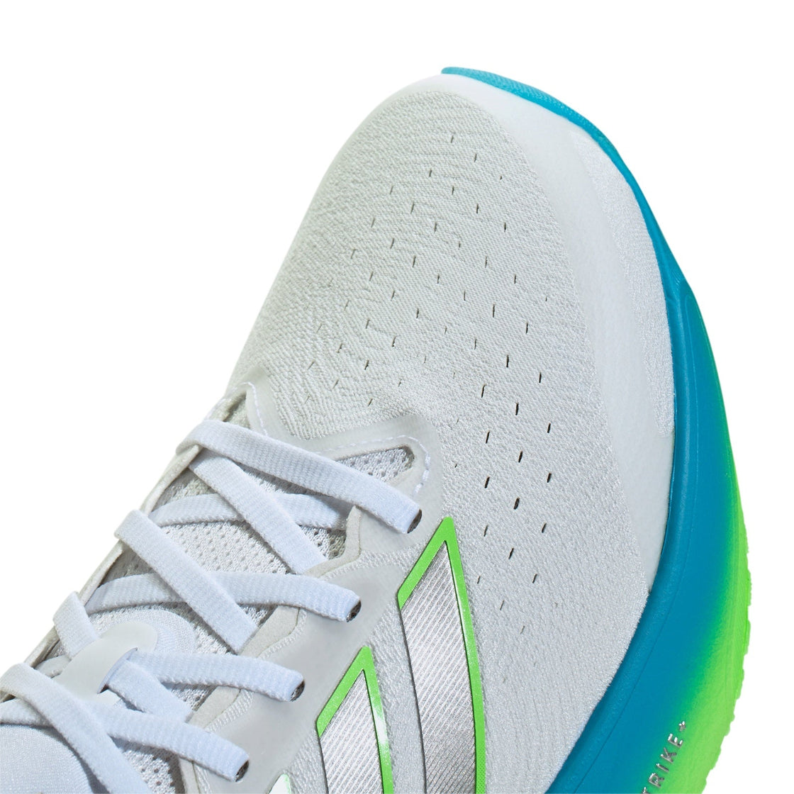 JP8680_8_FOOTWEAR_Photography_Detail View 1_transparent