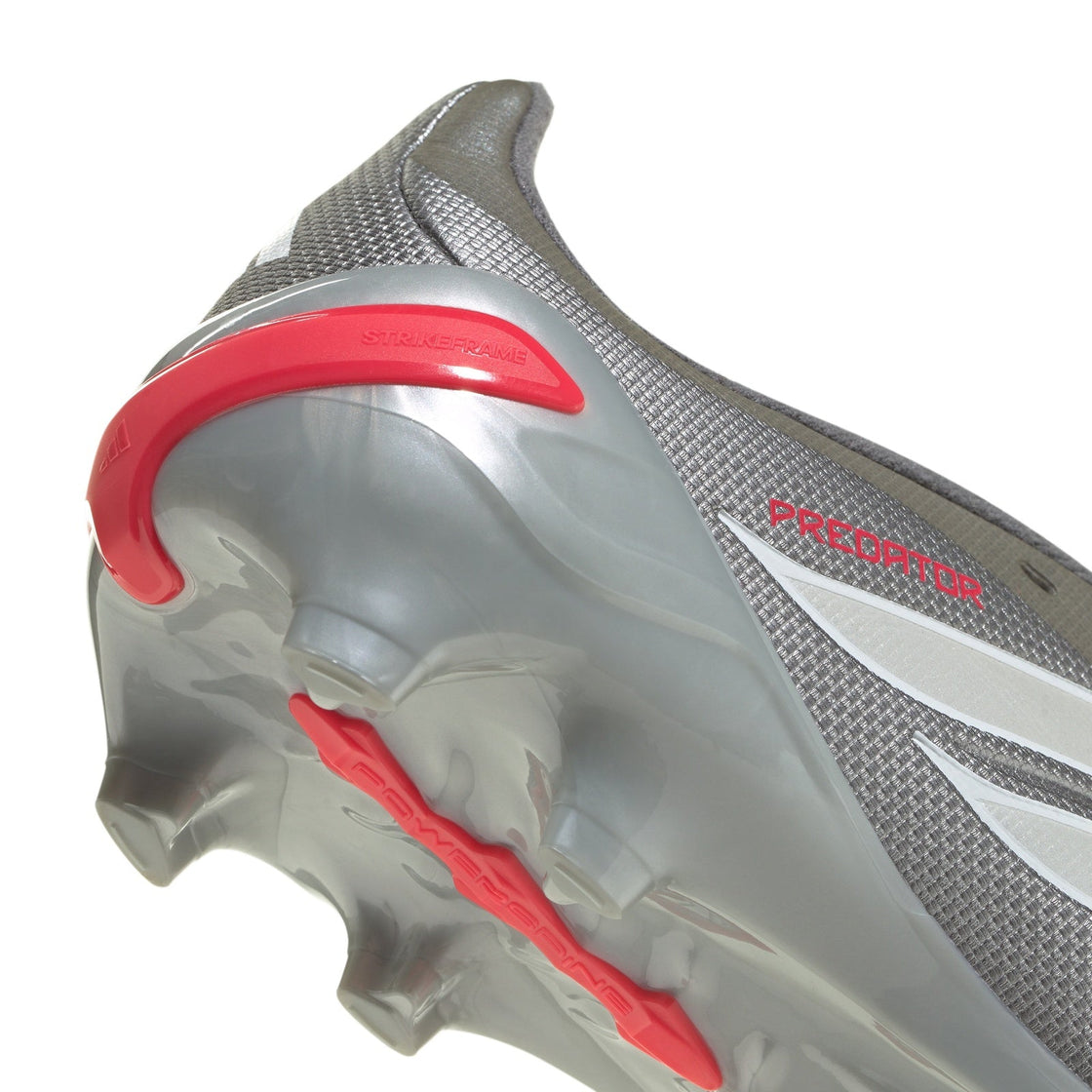 JR3312_7_FOOTWEAR_Photography_Detail View 1_transparent
