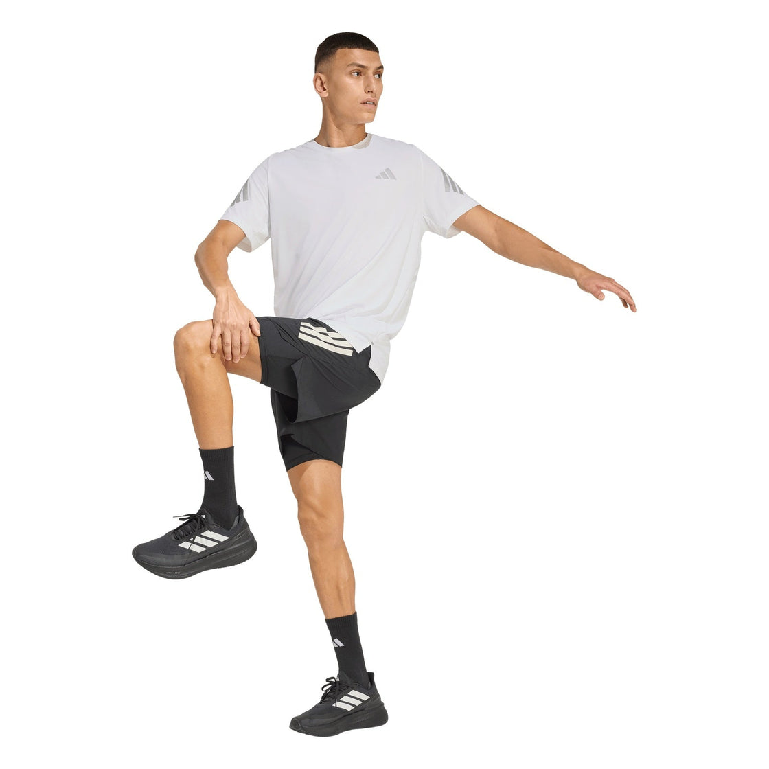 JZ7695_4_APPAREL_On Model_Walking View_transparent