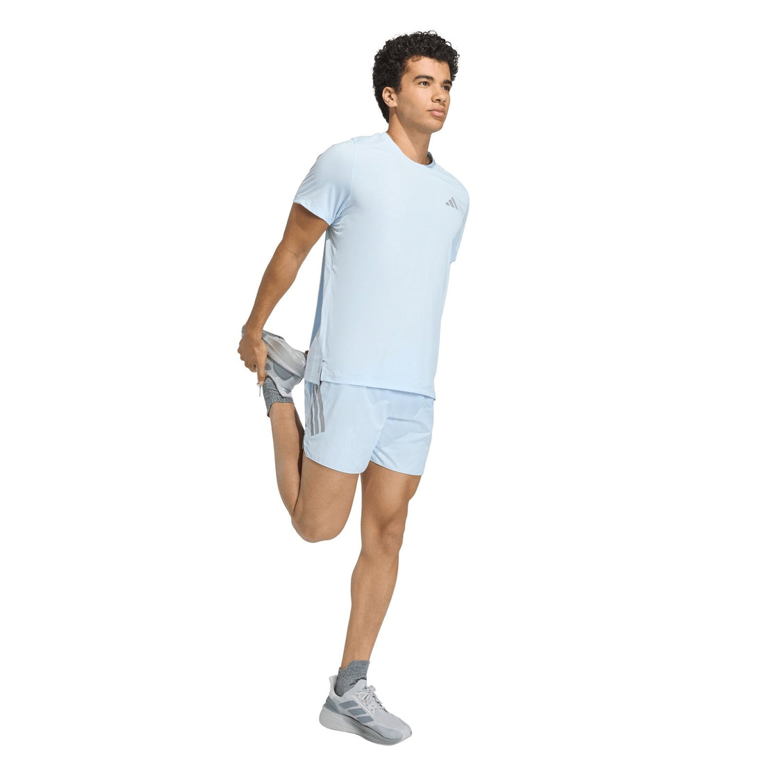JZ7702_4_APPAREL_On Model_Walking View_transparent