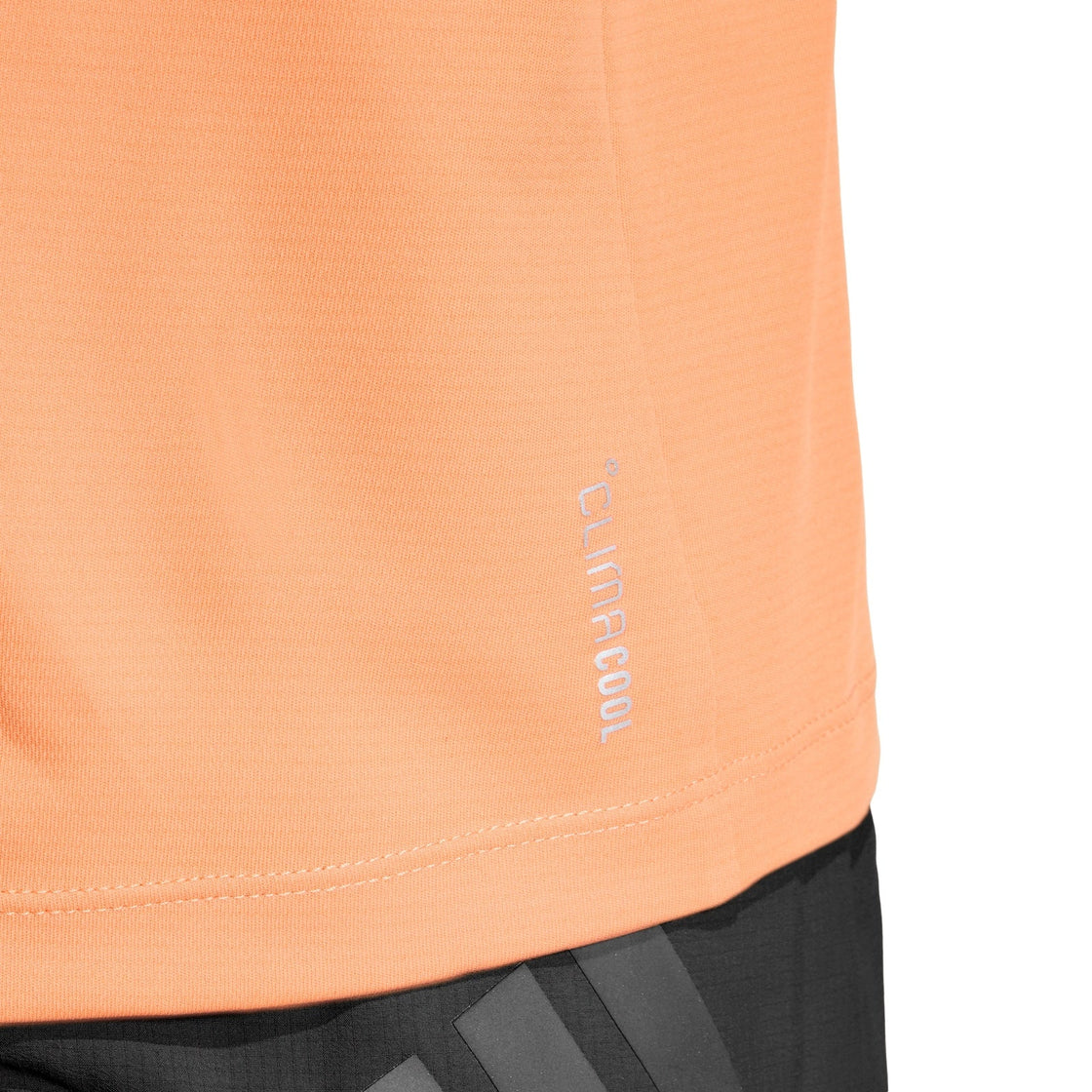 KB5964_5_APPAREL_On Model_Detail View 1_transparent(1)