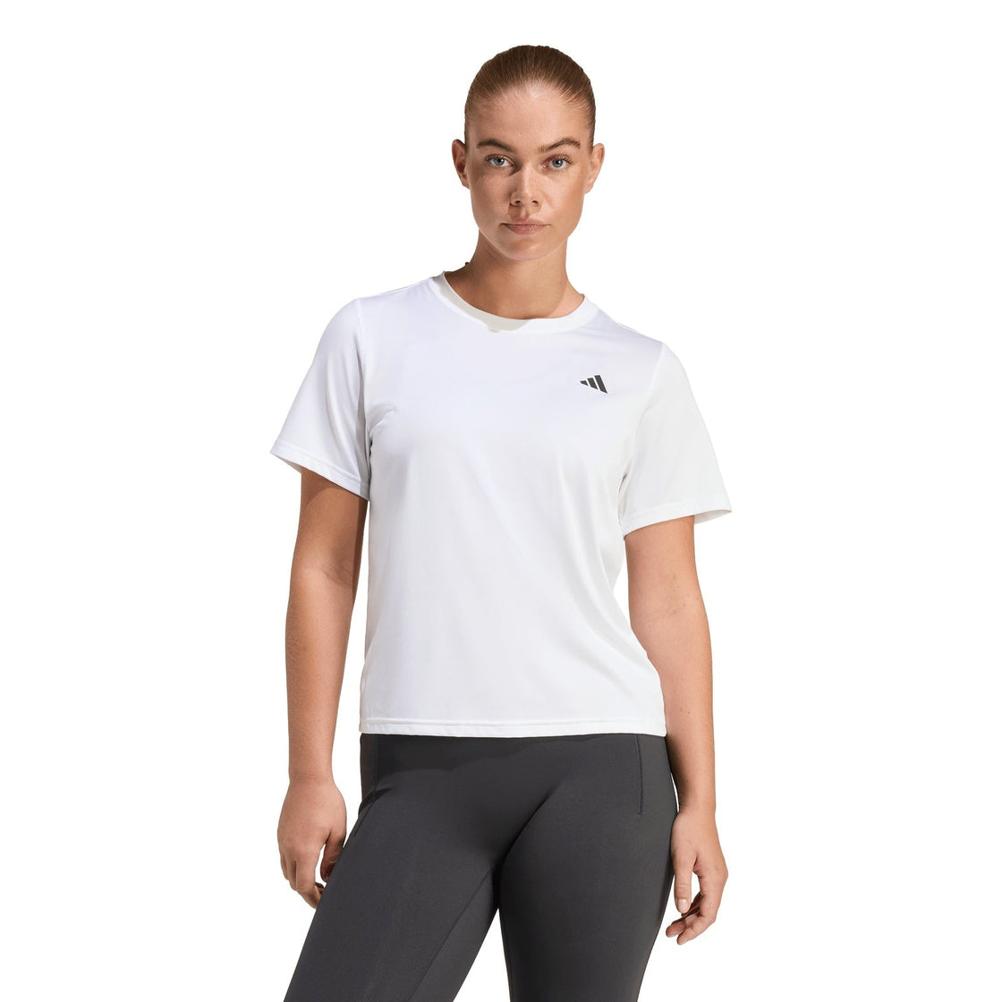 KB9640_2_APPAREL_On Model_Standard View_transparent(1)