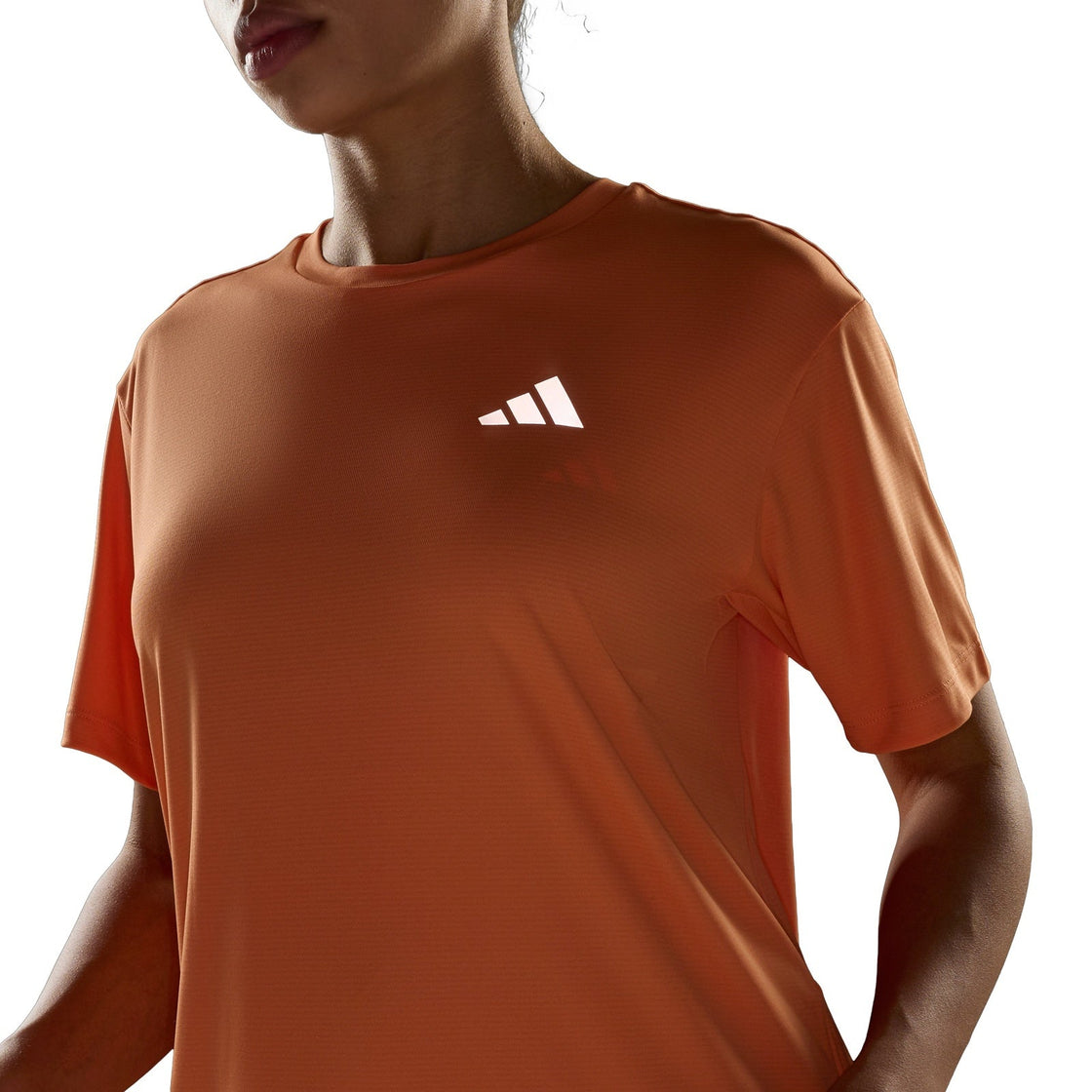 KD0626_7_APPAREL_On Model_Detail View 4_transparent