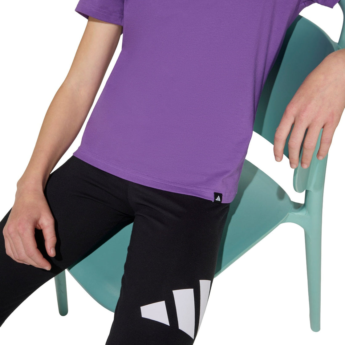 KE3898_6_APPAREL_On Model_Detail View 2_transparent