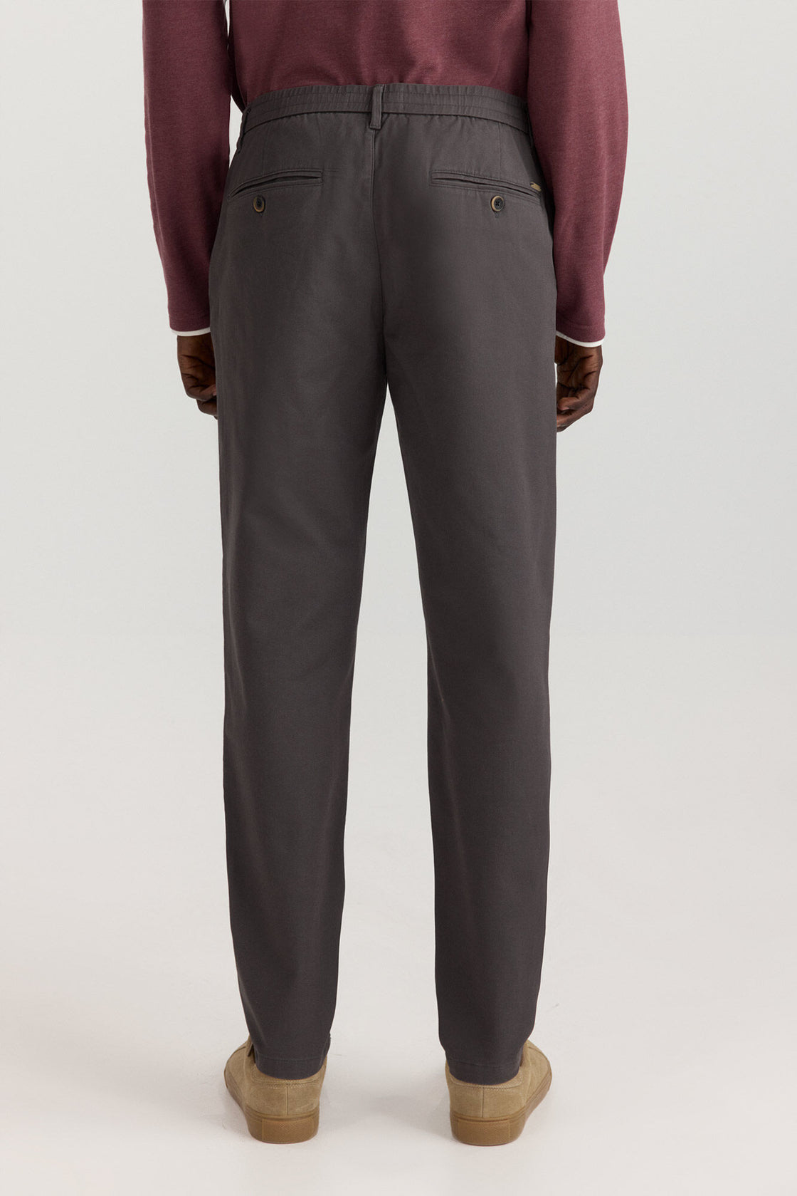 M CONFORT SLIM ELASTIC WAIST CHINO