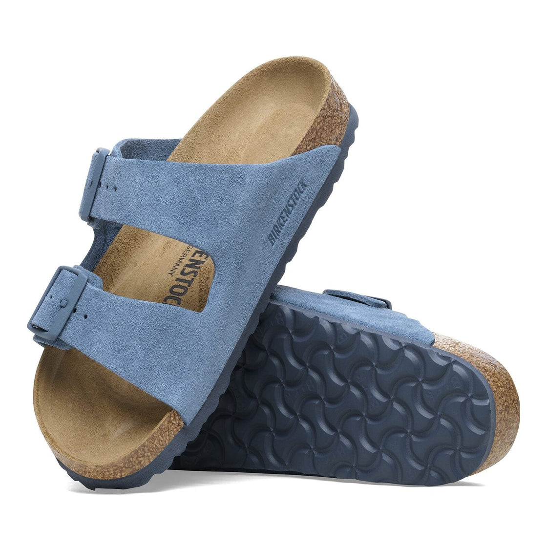r1026729 n1026820
ARIZONA
ELEMENTAL BLUE | SUEDE LEATHER