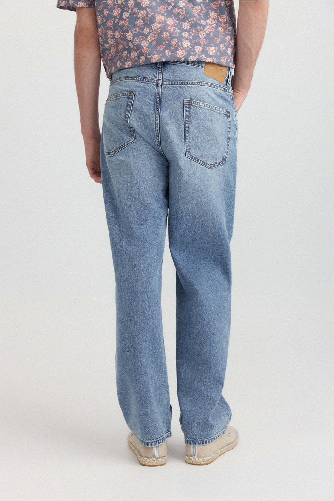 M WIDE LEG FIT JEANS