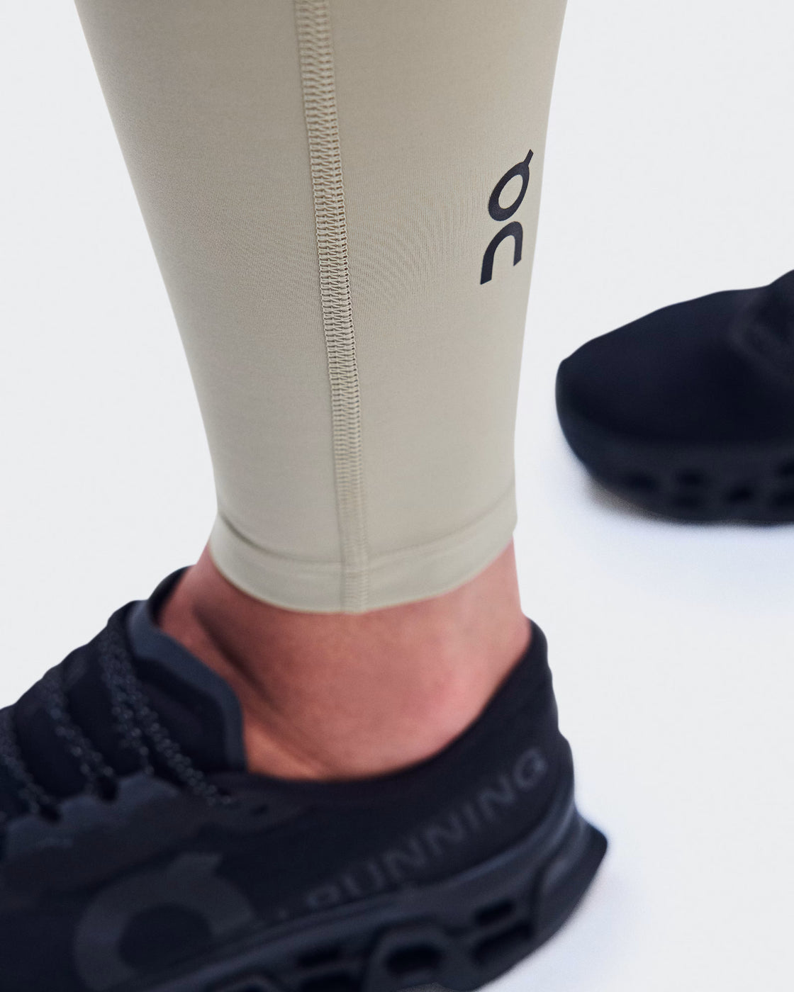 W Performance Tights