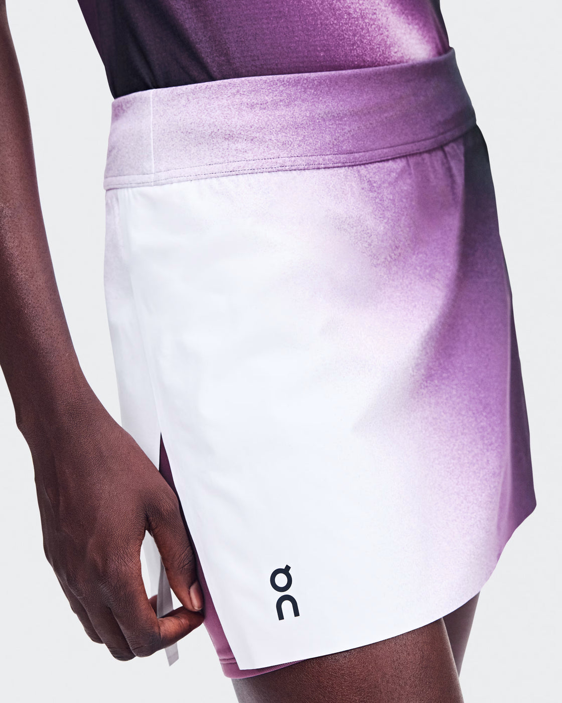W Court Skirt Split Graphic