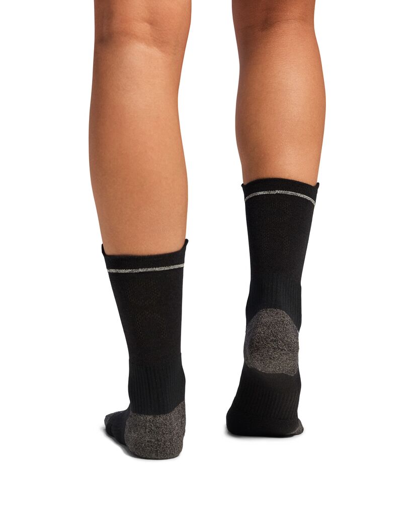 Small JPEG-2UE30660553-merino_ultra_sock-fw24-black-u-4×5-tr-g3