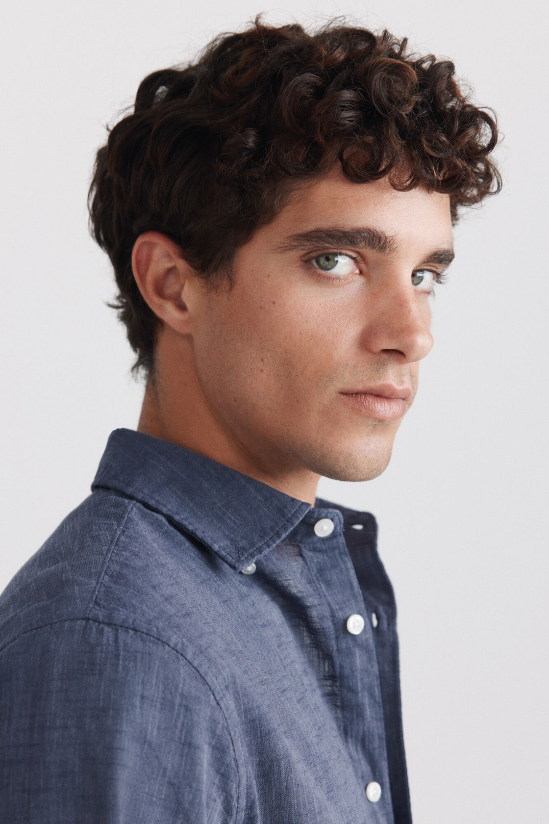 M LIGHT BUTTON DOWN L/S SHIRT