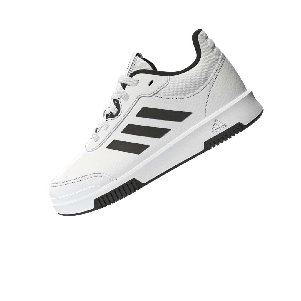 GW6422_13_FOOTWEAR_ZIP – Turntable_3d-1_white
