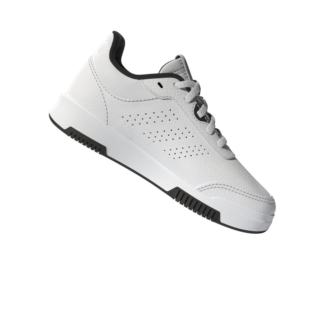 GW6422_13_FOOTWEAR_ZIP – Turntable_3d-5_white