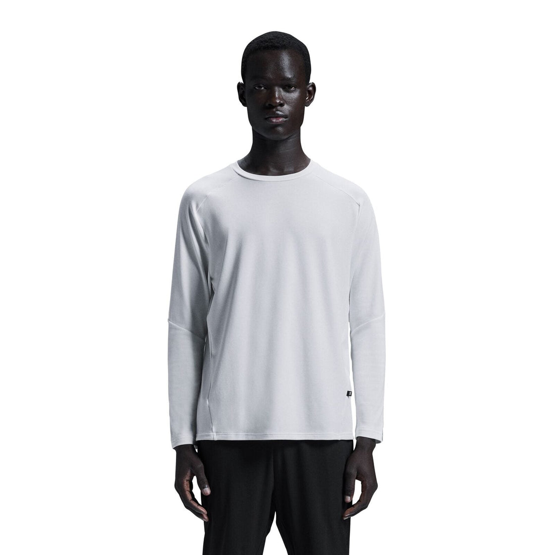 1MD30141200-focus_long-t-fw24-white_white-m-1×1-tr-PLP