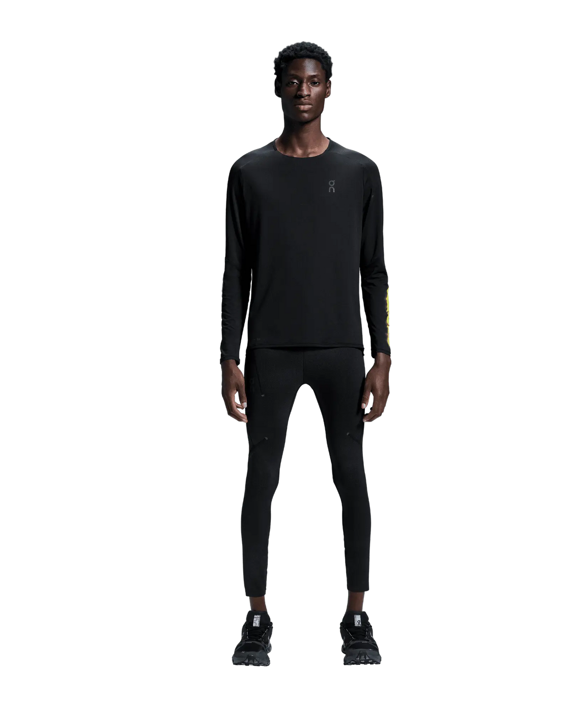 1ME30210553-performance_long-t_lumos-fw24-black-m-4×5-tr-g1