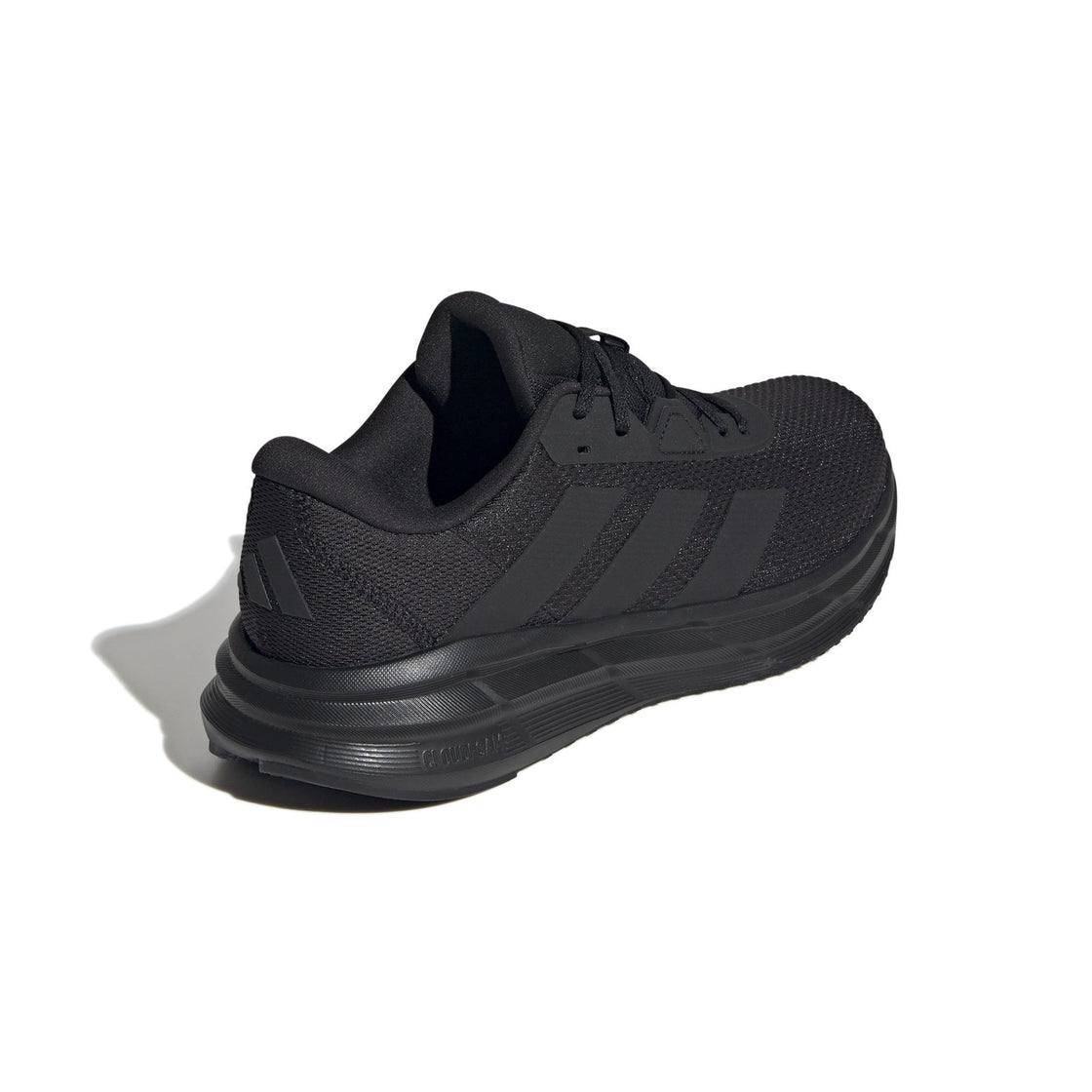 ID8757_7_FOOTWEAR_Photography_Back Lateral Top View_white
