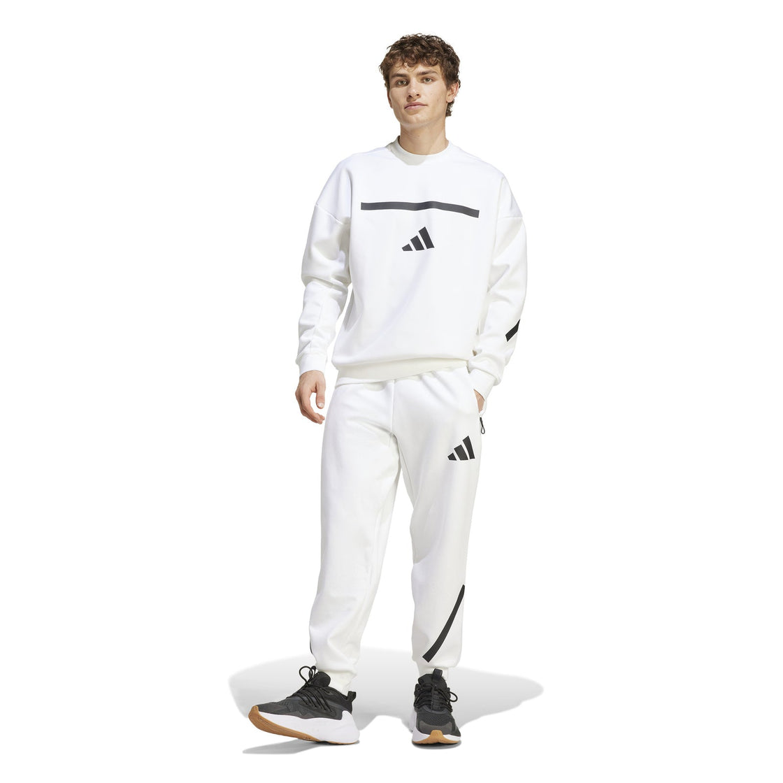 JF2451_7_APPAREL_On Model_Standard Outfit View_white