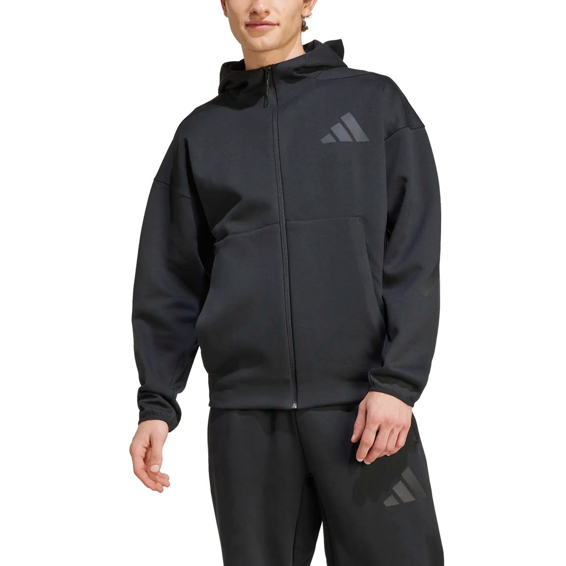JE7538_4_APPAREL_On Model_Front View_transparent