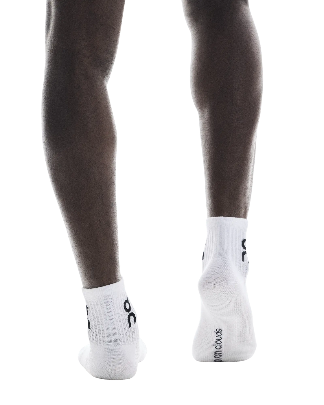 2UF10520069-logo_sock_mid-ss25-white-u-4×5-tr-g3