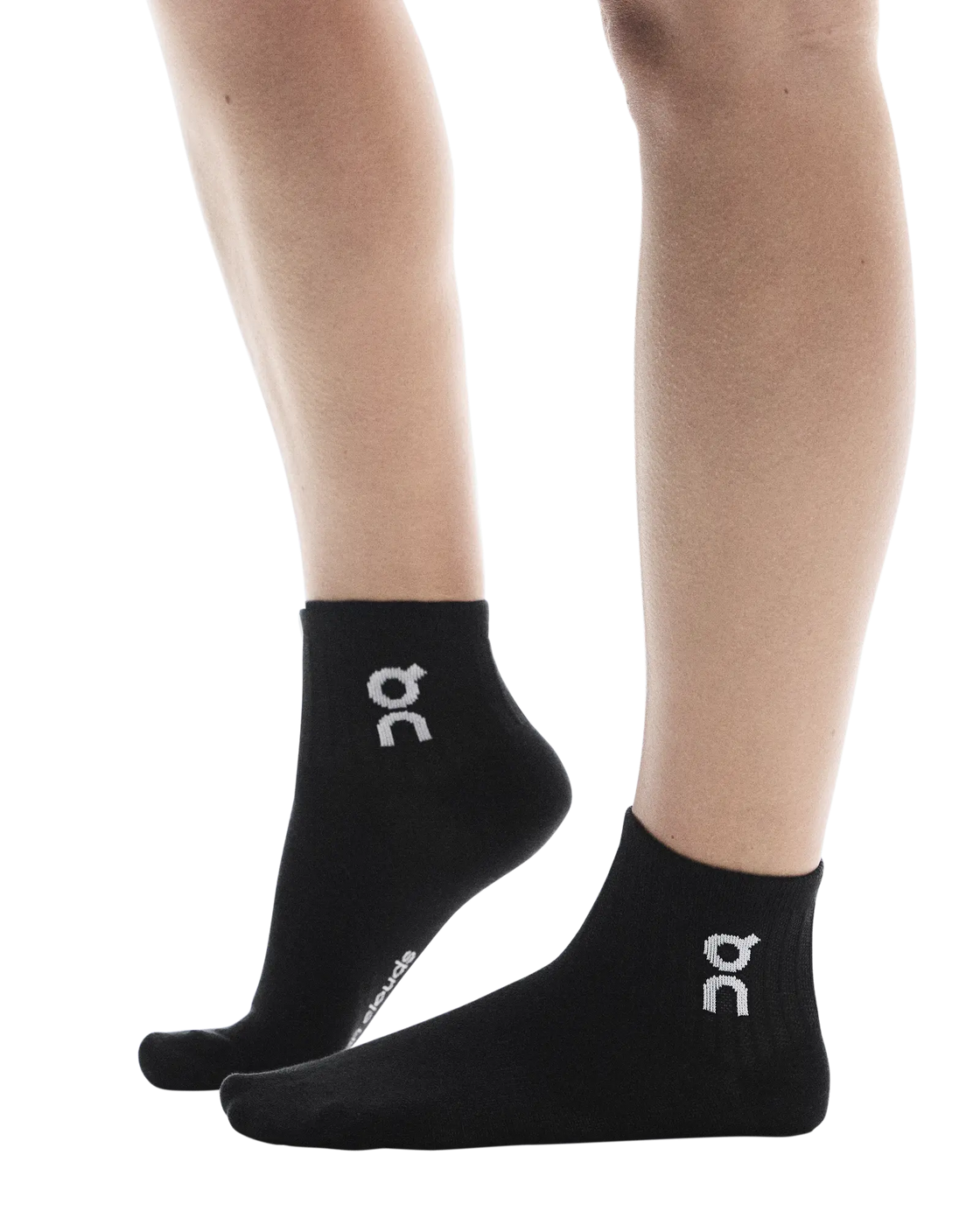 2UF10520553-logo_sock_mid-ss25-black-u-4×5-tr-g2