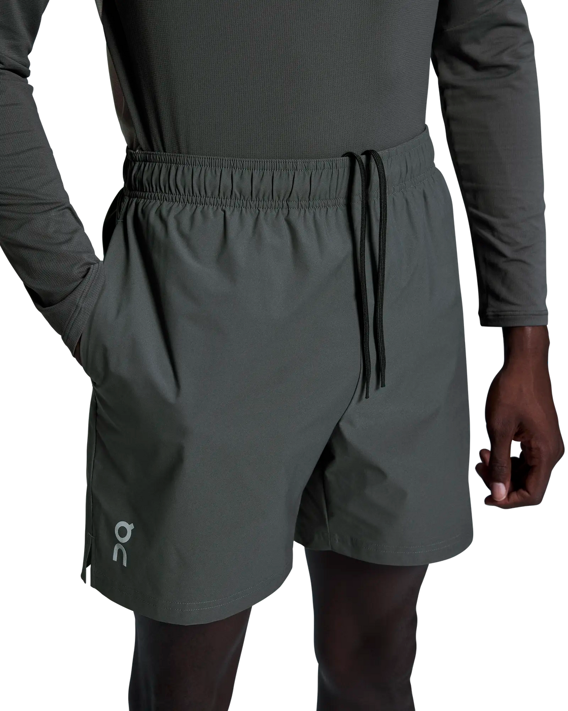 1MF10122608-5__core_shorts-ss25-eclipse-m-4×5-tr-g4