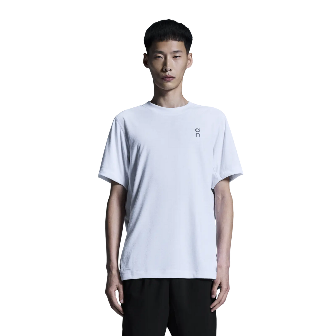 1MF10820069-train-t_graphic-ss25-white-m-1×1-tr-PLP