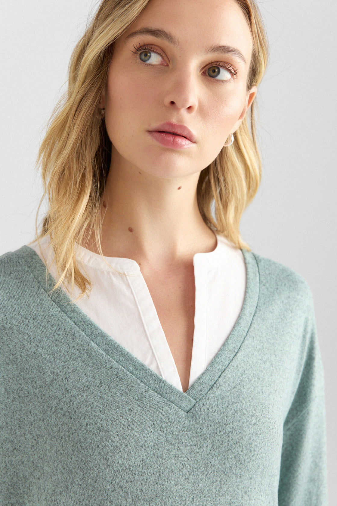 W MAO NECK T-SHIRT