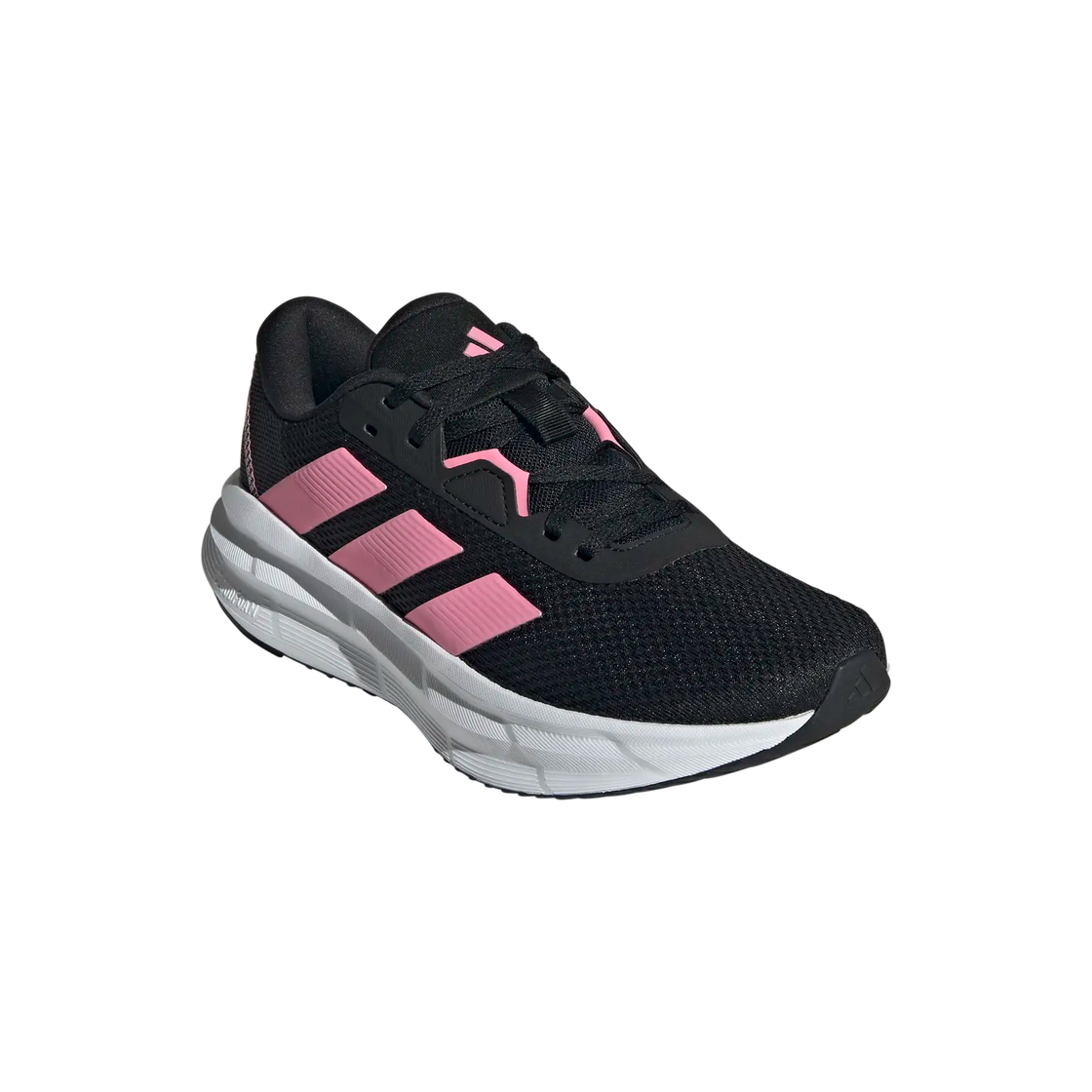 ID8763_6_FOOTWEAR_Photography_Front Lateral Top View_transparent