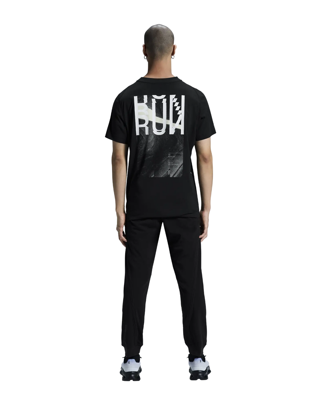 1MF11810553-studio_joggers-fw24-black-m-4×5-tr-g2