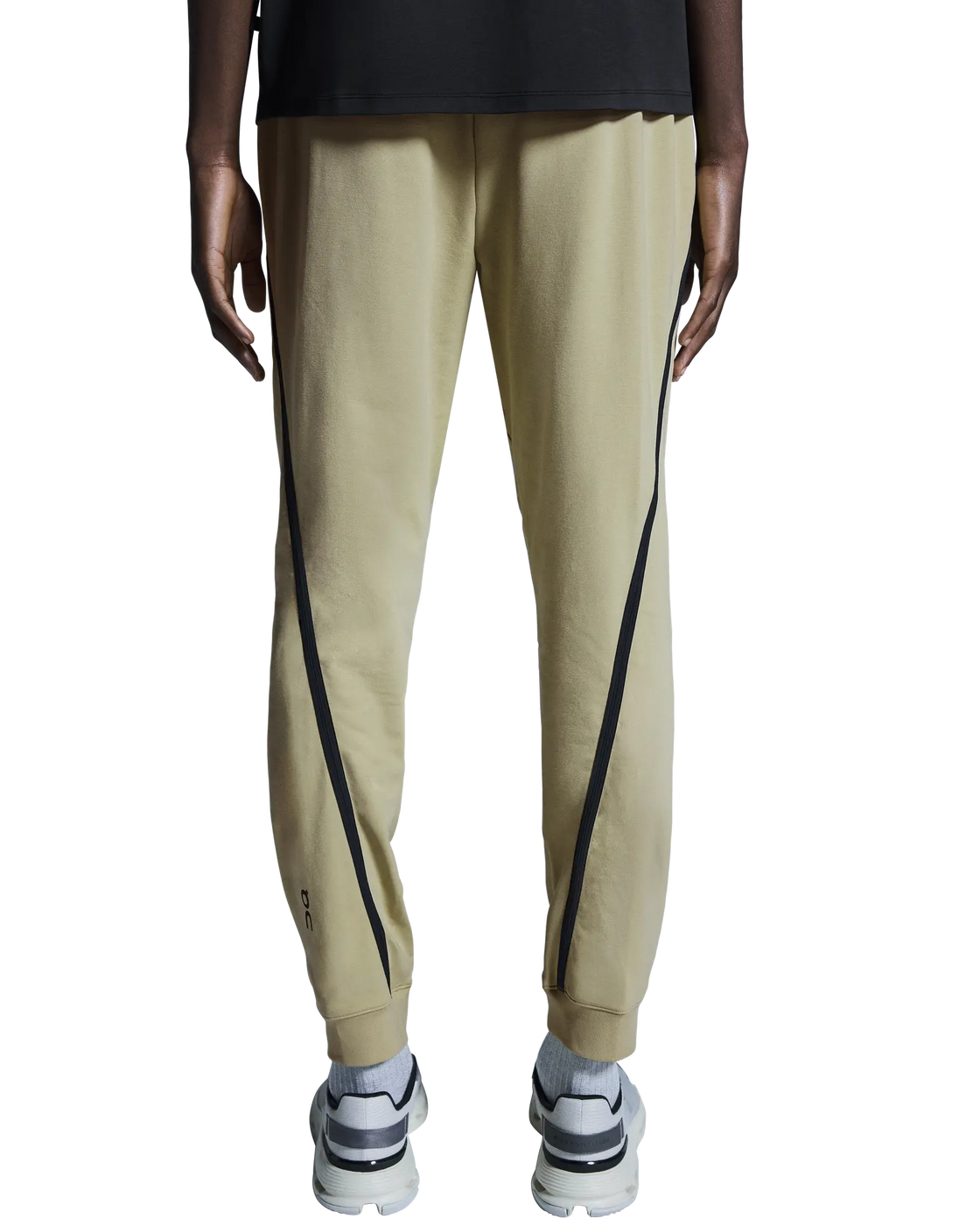 1MF11812902-studio_joggers-ss25-caper-m-4×5-tr-g4