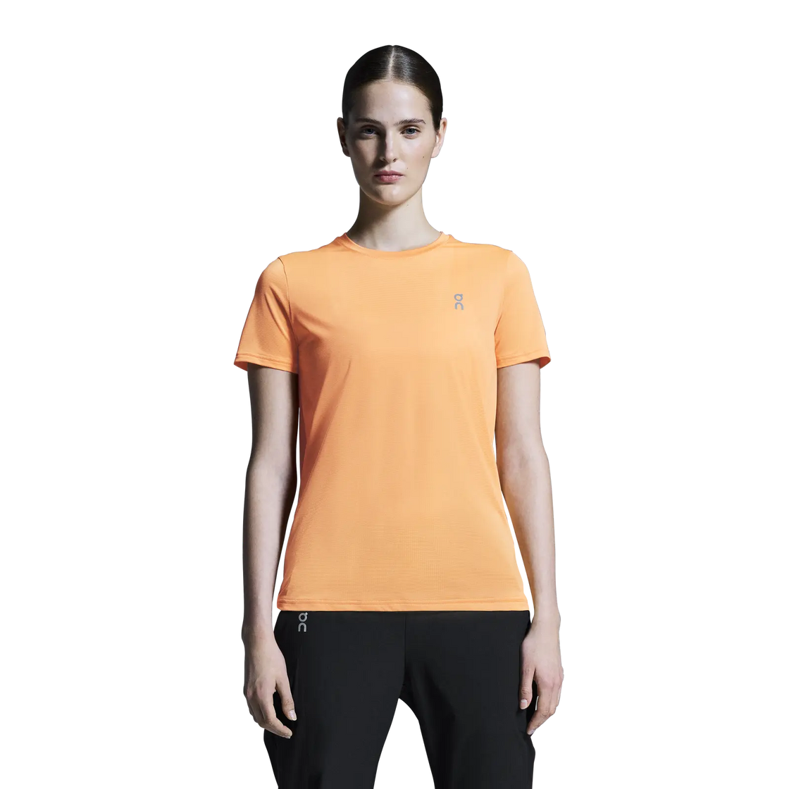 1WE10582973-core-t-ss25-tangerine-w-1×1-tr-PLP