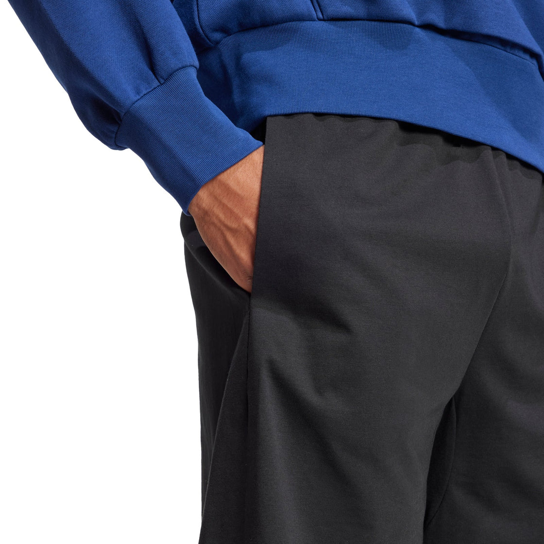 IS6909_7_APPAREL_On Model_Detail View 2_transparent
