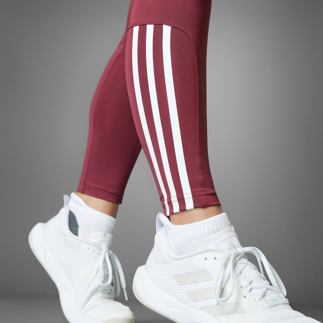 JE8821_15_APPAREL_Photography_HeroMrktng View 8